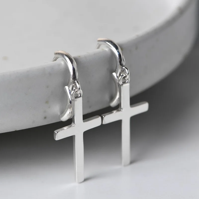 

Женские серьги-подвески из серебра 925 пробы