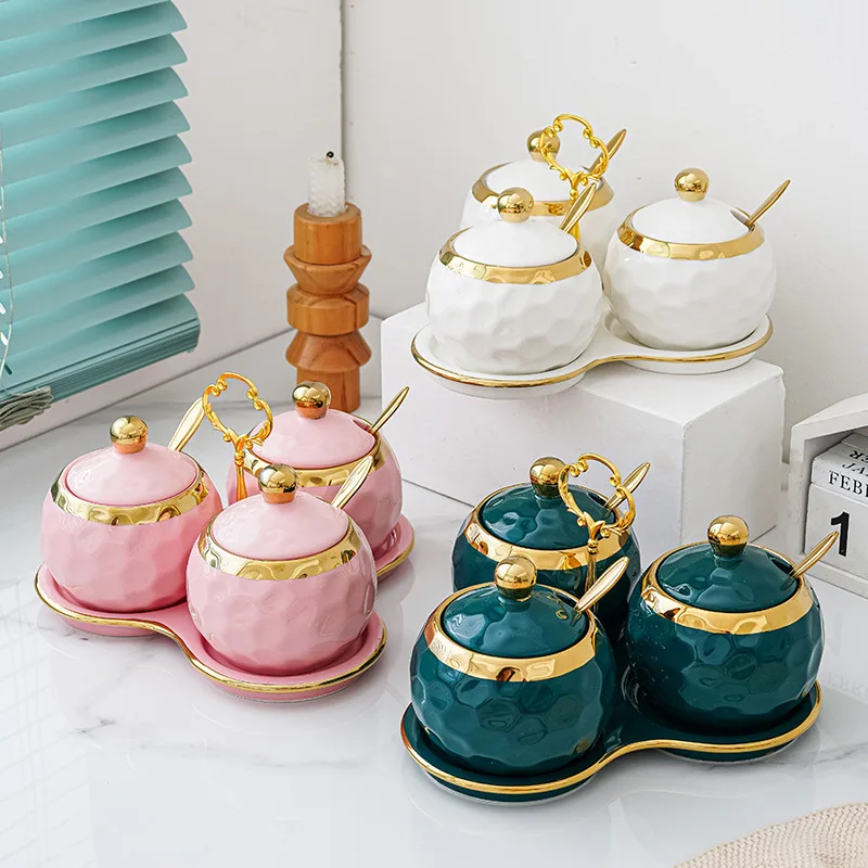 

Ceramic seasoning box Nordic household seasoning jar bottle salt sugar MSG jar kitchen supplies combination set seasoning jar.