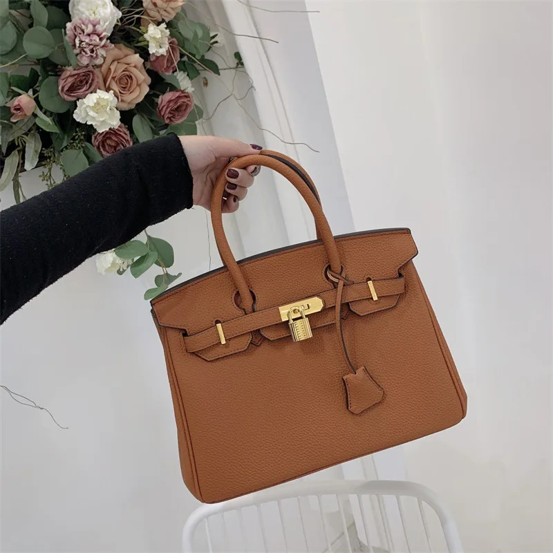 

New Lychee Pattern Platinum 30cm Locking Handbag Large Burst Shoulder Bag 25cm