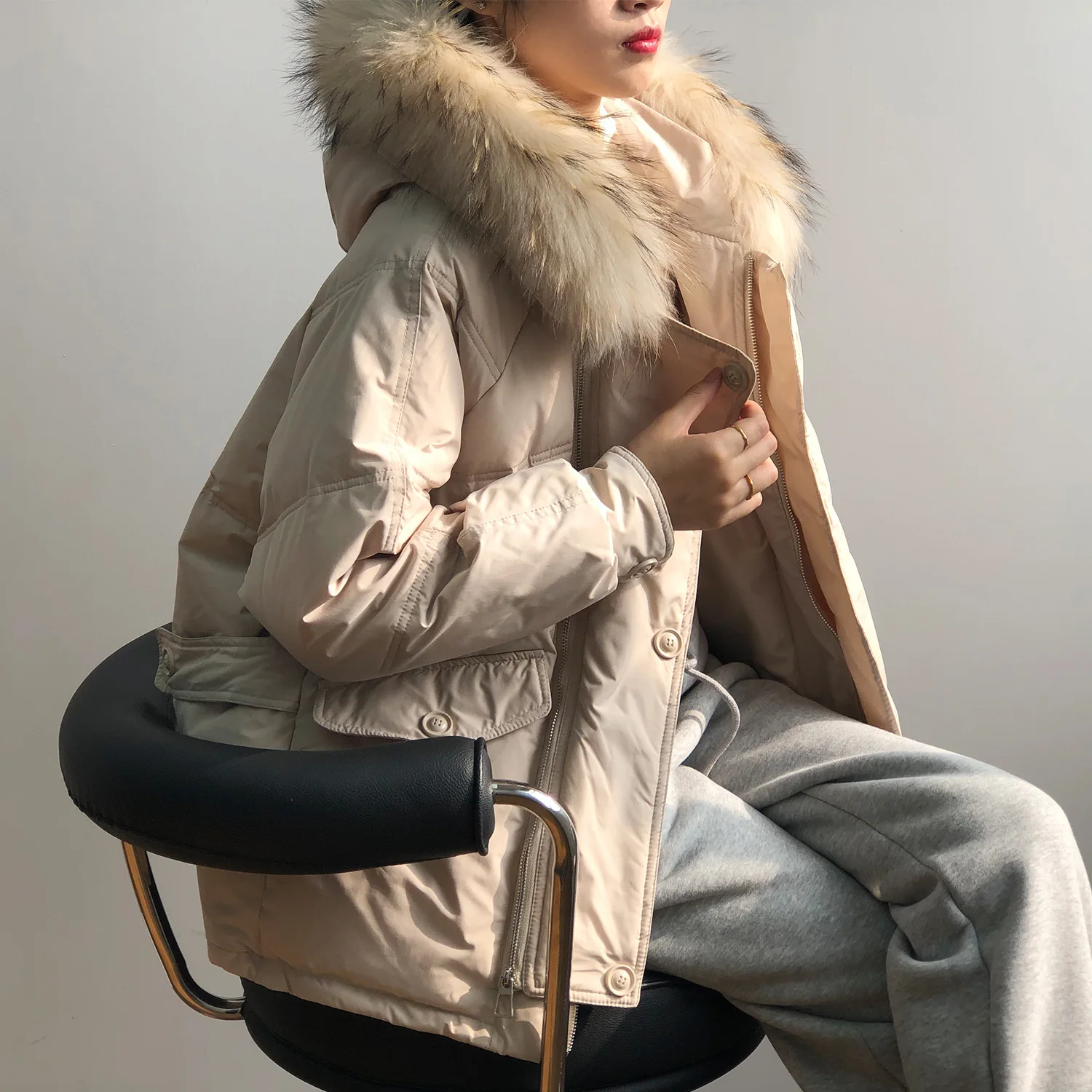 

COZOK 2021 Winter New Fur Collar Hooded Down Jacket Women's Cocoon Thickened Warm Small Jacket H9018