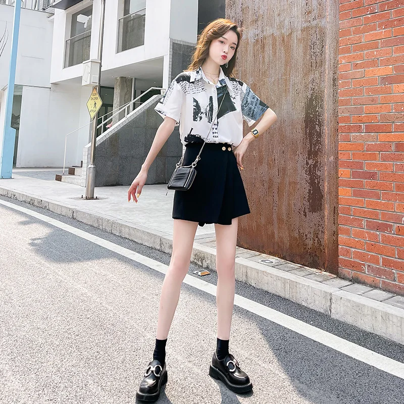 

shirt in the summer of thin section on the new chic coat short sleeve shirt in the summer of 2021 female design niche
