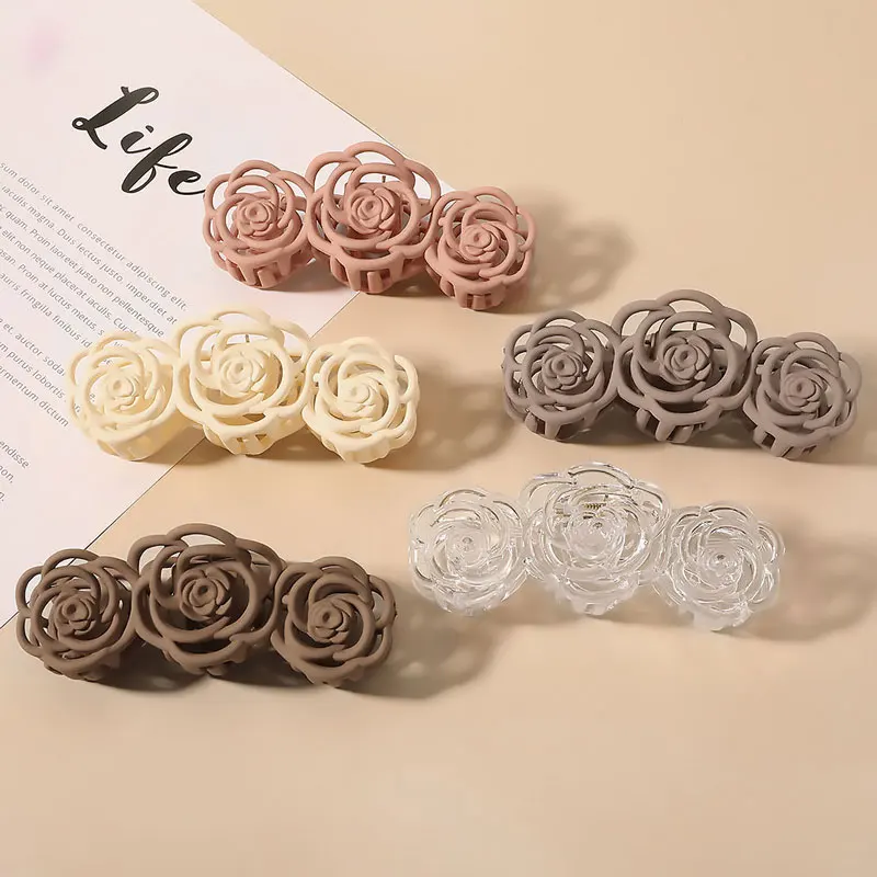 

Korea Solid Retro Hollow Rose Flower Hair Claws Clip Acrylic Hairpins Headwear Barrettes Girls Hair Accessories Headbands