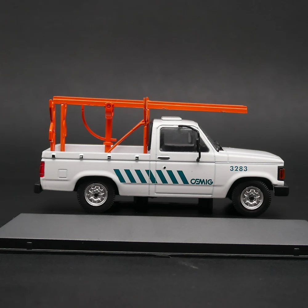 Ixo 1:43 Chevrolet C-20 Cemig Минас литья под давлением модель автомобиля игрушка из сплава |