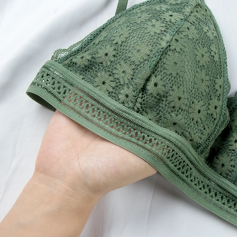 

Women Lace Bra No Steel Ring Beauty Back Wrapped Chest Comfortable Daisy Brassiere Stretch Triangle Cup Padded Underwear 1/2Pcs
