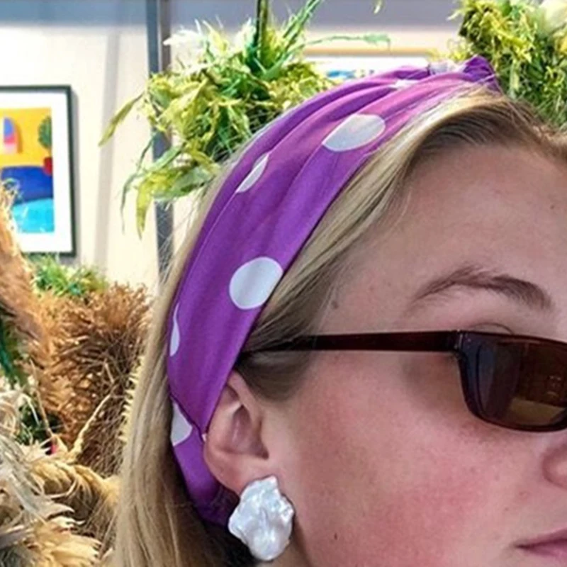 Серьги гвоздики из серебра 925 пробы с большим жемчугом в стиле