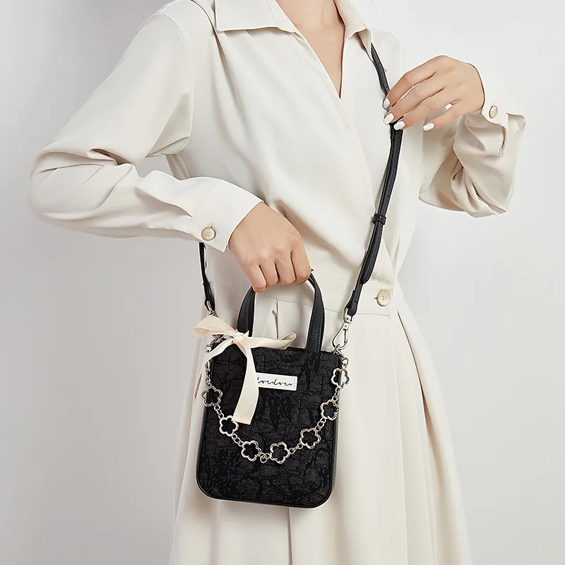 

New Fashion Women's Handbag for 2021 Retro Solid Floral Patterns Chains Stylish Female's Shoulder Bag Mini Ladies Crossbody Bag