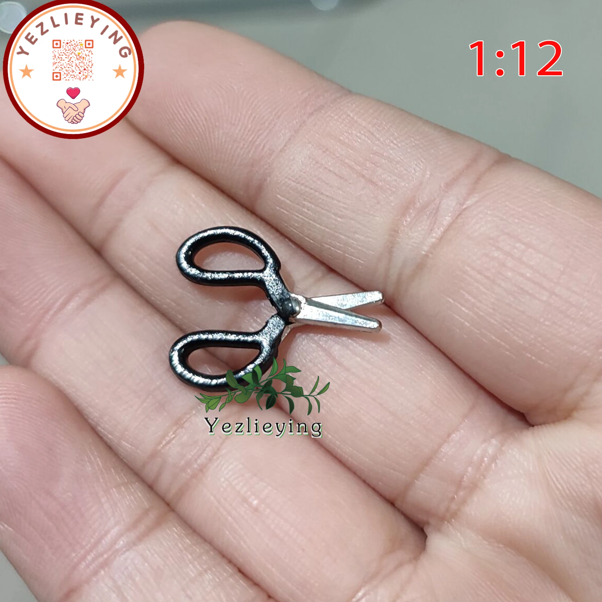

1PC Scale 1:12 Dollhouse Miniature Scissors Furniture Room Scenes Hair Cutting Scissors Model Decoration Children Toy Gift