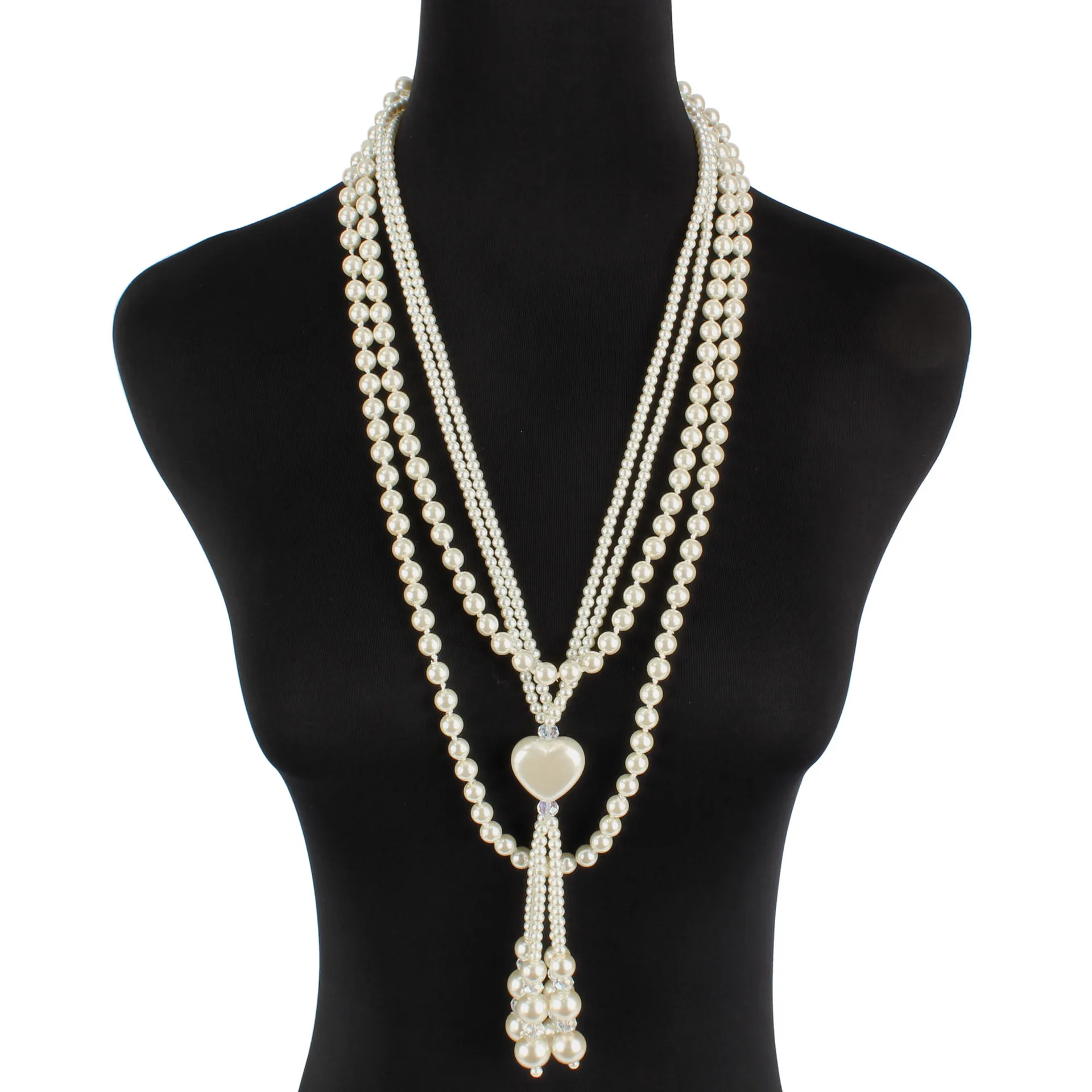 

2021 Korean Jewellery Retro Heart Pendant Necklace Chain Women's Imitation Pearls Knotted Long Sweater Necklace Opera Rope Chain