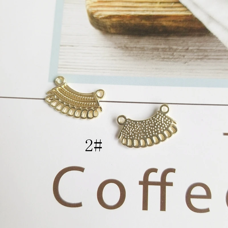 Аксессуары из сплава с цветным удержанием подвеска в форме листа птицы