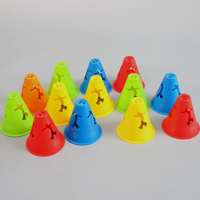 

10pcs Color Random Windbreak Roller Skating Roadblock Outdoor Football Training Obstacle Skating Fitness Accessories
