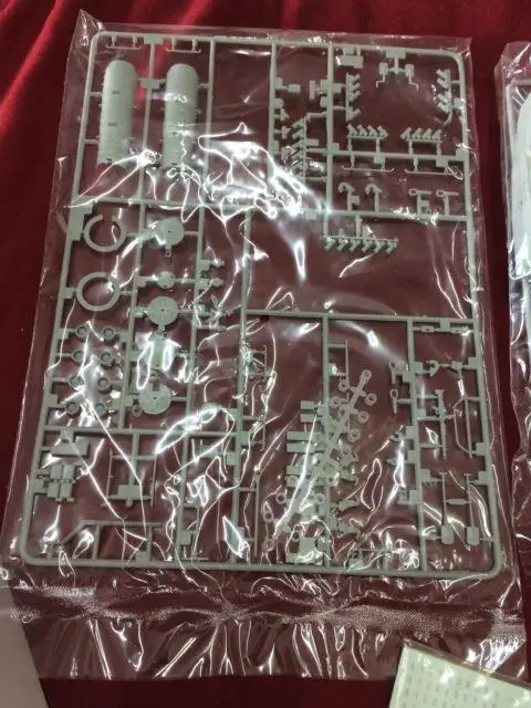 Модель Hobbyboss 82402 1/35 немецкий леопард 2 A5/A6 Tank |
