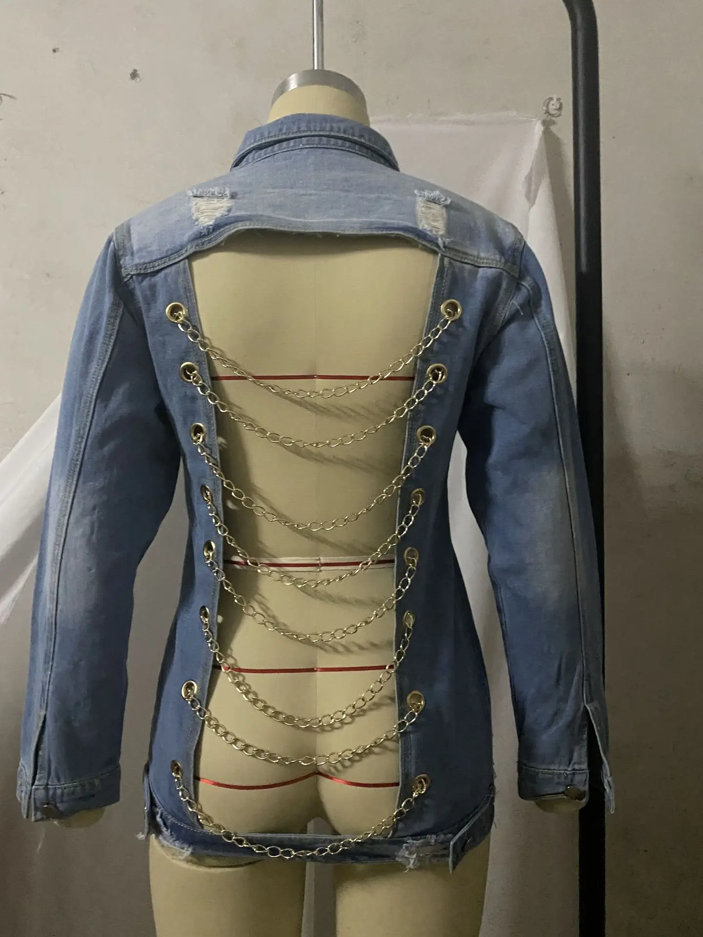 

New wear out medium length denim coat women's back chain denim windbreaker