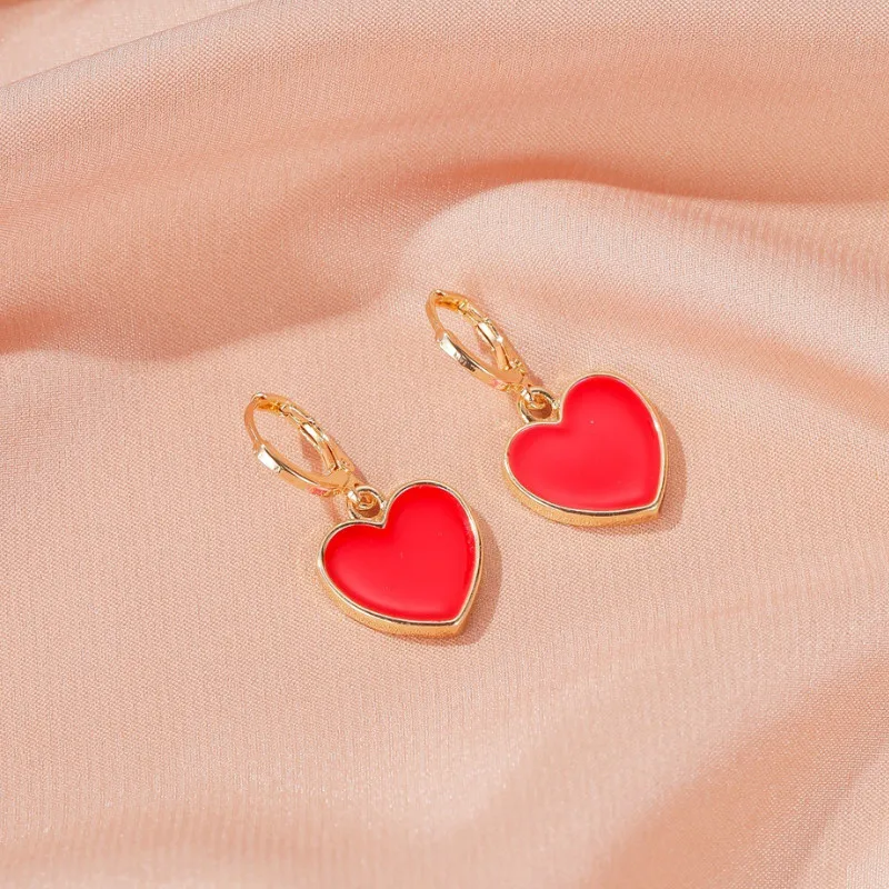 

Temperament Red Small Heart Earrings for Women Party Wedding Jewelry 2021