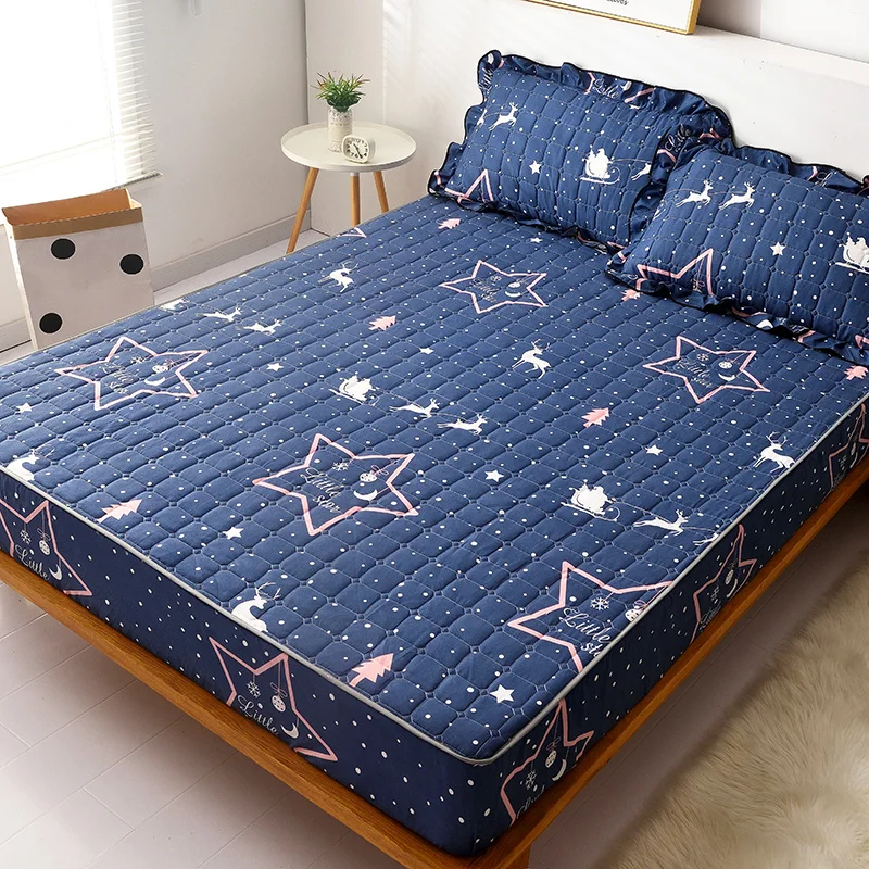 Утолщенный стеганый матрас наматрасник для двуспальной кровати простыня с