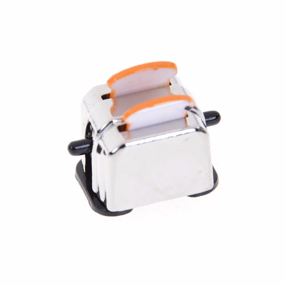

2.2 x 1.7 x 1.7cm Classic Kitchen Toys 1:12 Doll House Miniature Bread Machine w/ Bread Slices for Doll house Decor Accessories