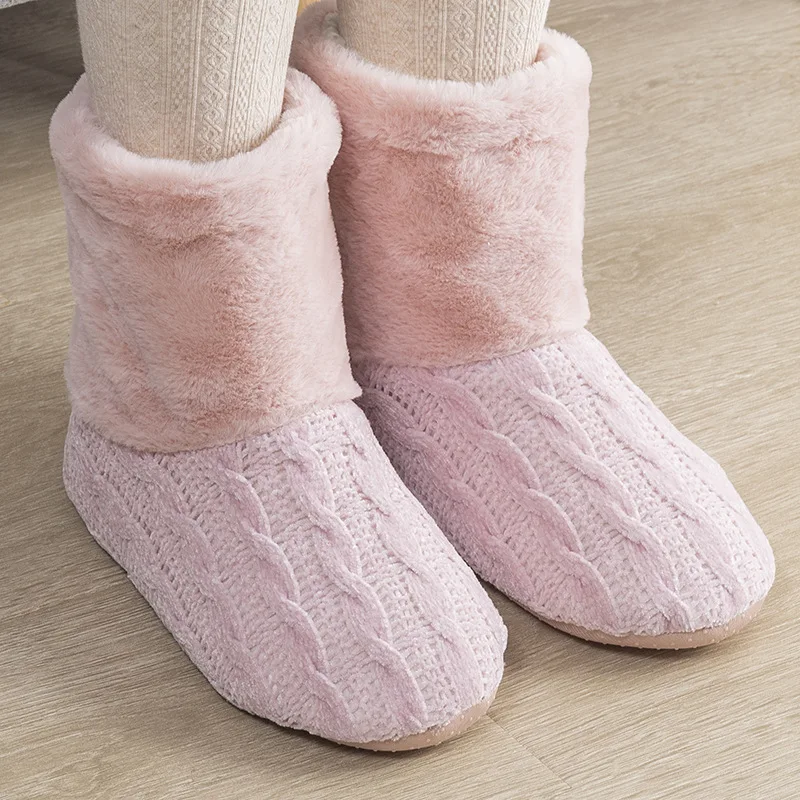 

Spring 2022 Plush Slippers Women Knit Wool Home Slippers Soft Warm Cute Ball Women Slippers High Quality Indoor Shoes Women