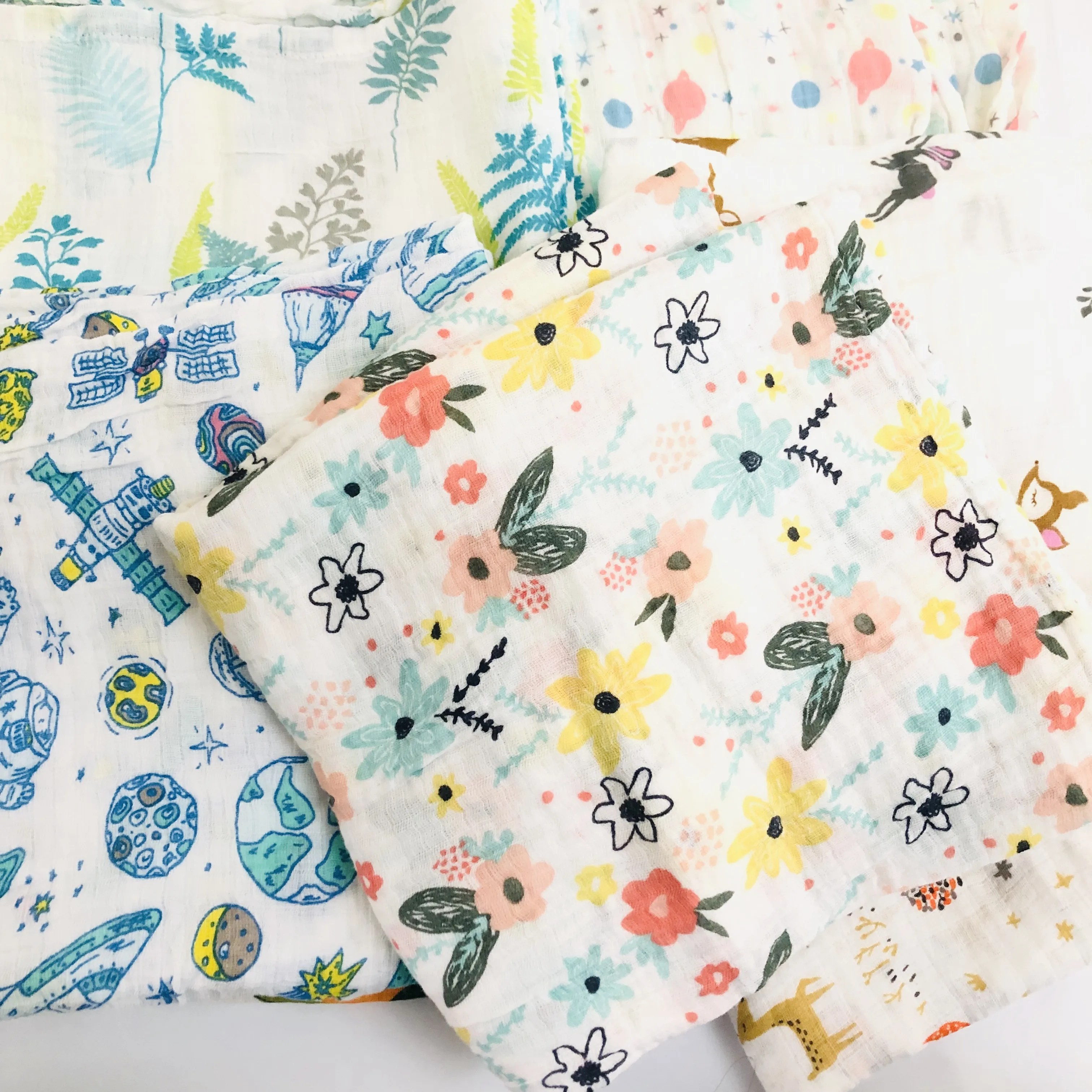 

leaf Muslin swaddle blanket 100% Cotton Baby Swaddles Newborn Blankets Bath Gauze Infant Wrap sleepsack Stroller cover diaper