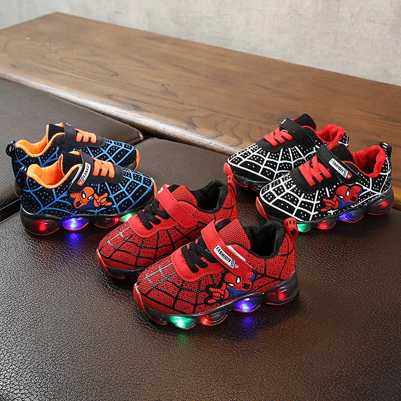 Детская обувь для мальчиков Человек паук детская с подсветкой светильник