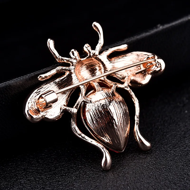 Woman Accessories Gold Bee Brooches CZ Rhinestone Red Crystal Luxury Pins For Women Famous Brand Broches Mujer CH19BRO811 | Украшения и