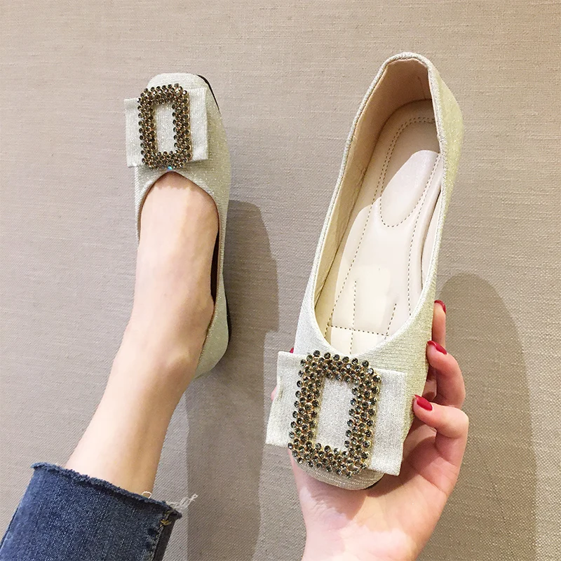 Женская обувь Новинка 2020 года с квадратным носком на плоской подошве Бабушкины