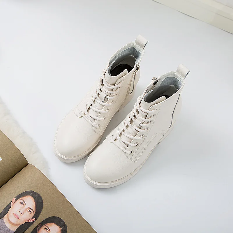 Ботинки женские из натуральной кожи на высоком каблуке сапоги танкетке в стиле