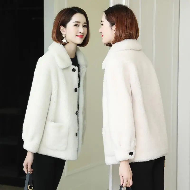 

2020 New Women Winter Soft Natural Wool Fur Coat Female Korean Plush Genuine Fur Single Breasted All-match Short Overcoat H213