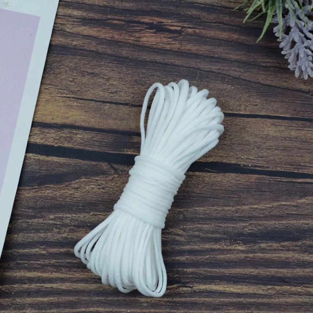 Из мягкого нейлона и шифона со вставками в полоску шнур 500/300/100/10 мм белая