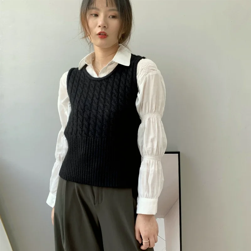 

2021 Thickened O-Neck Knitted Vest Women's Sweater Autumn Winter New Korean Loose Sweater Vest Sleeveless Sweater