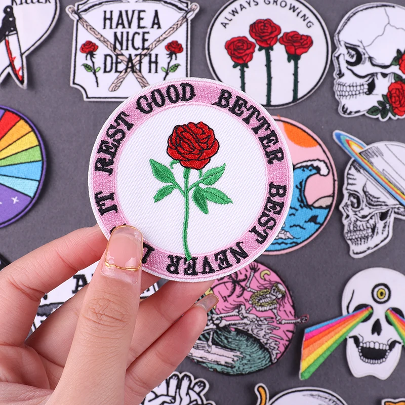 parzyć czaszkę naklejki naprasowanki na ubrania naszywki termoprzylepne kreskówki haftowane ubraniach okrągłe