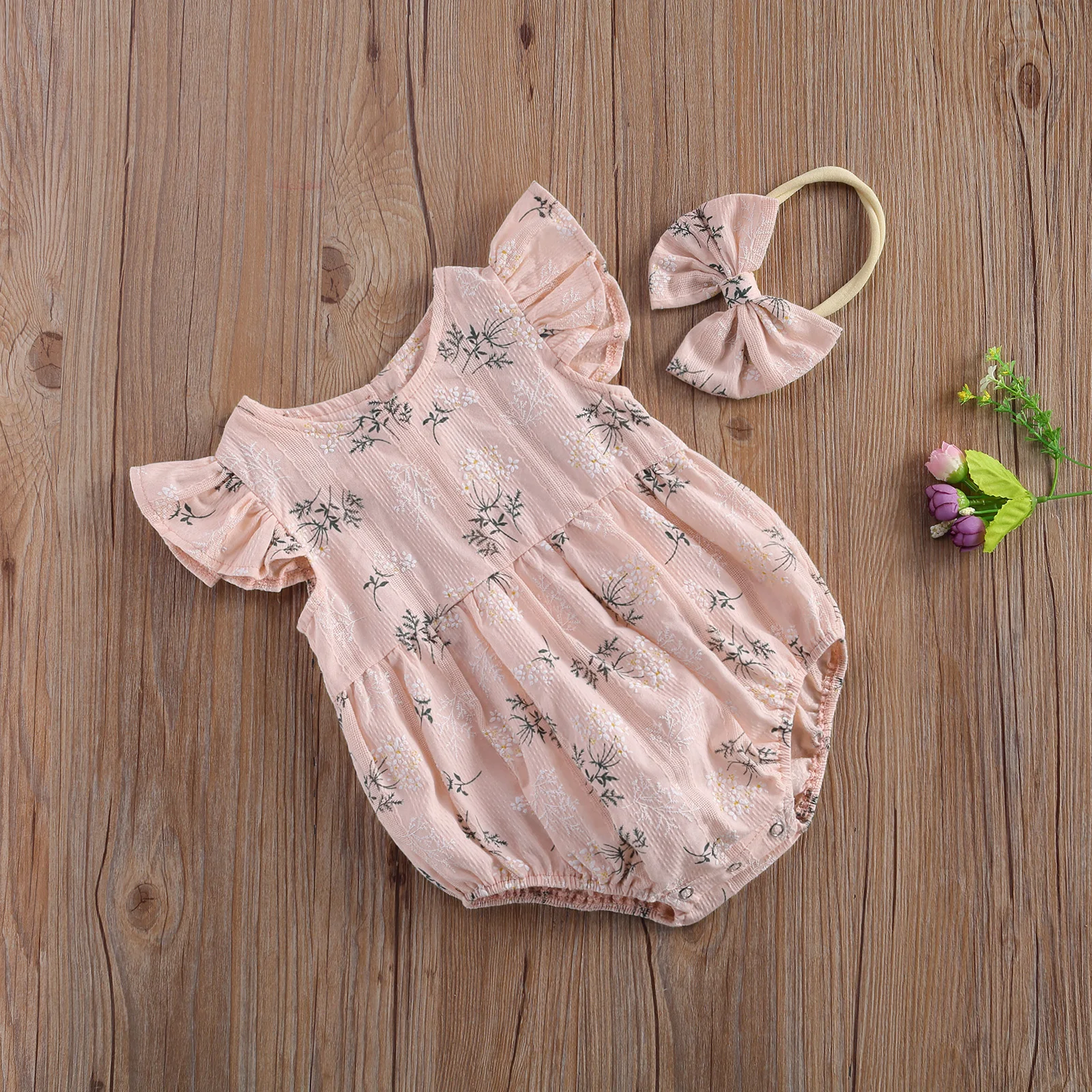 Детский хлопковый комбинезон с круглым вырезом цветочным принтом | Детская