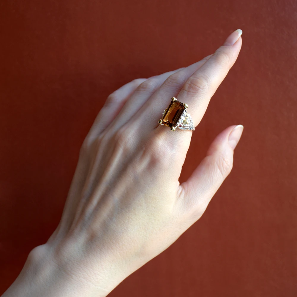 Женское кольцо из коричневого циркония большие прямоугольные кольца