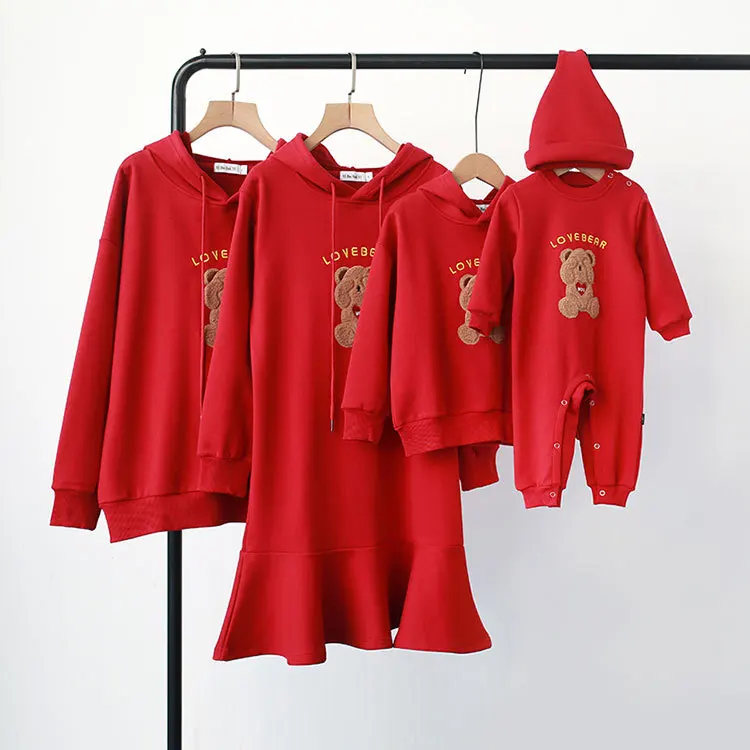 

Family Matching Clothes Mother Kid Clothing Plus Velvet Thick Embroidery Bear Hooded Christmas Sweater Parent-child Clothing