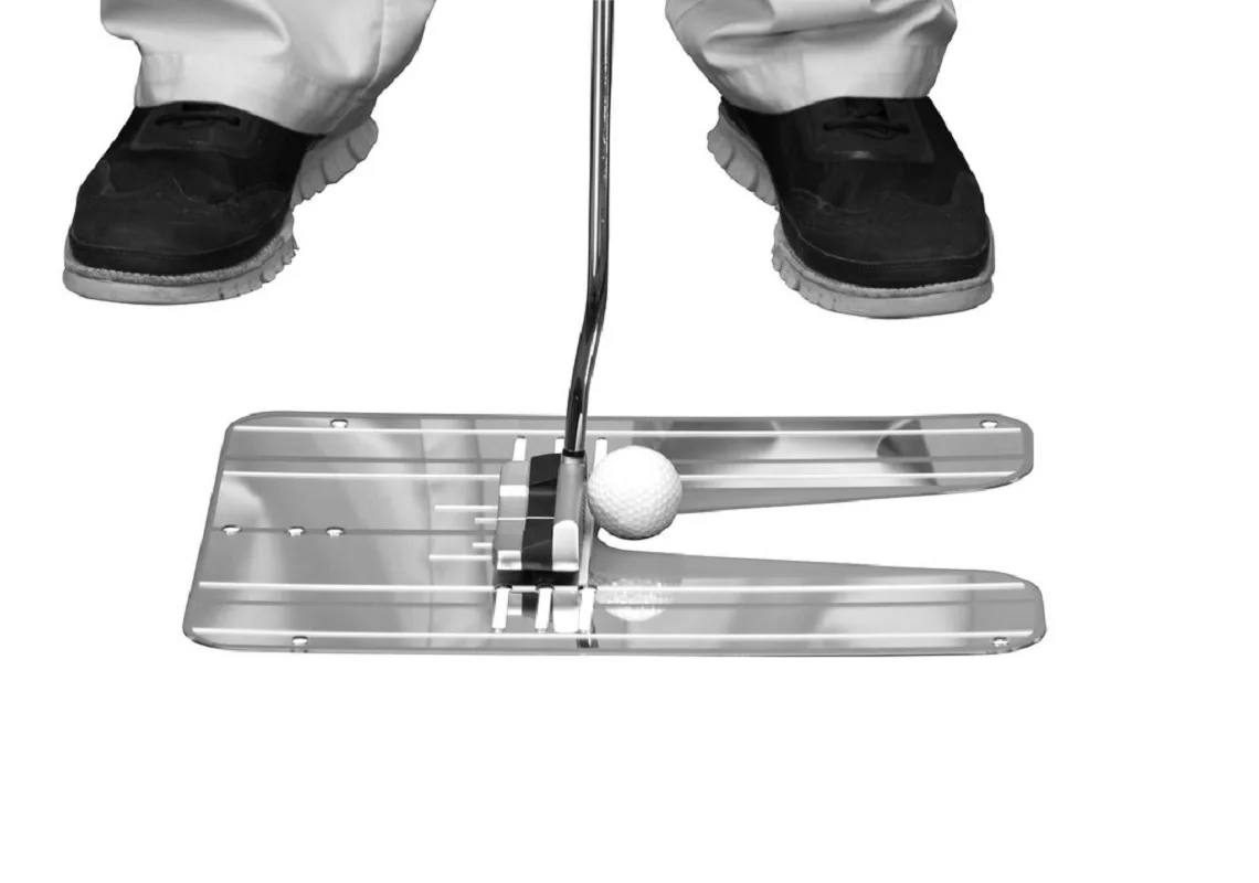 

Putting Alignment Mirror to Help with Putting Accuracy & Consistency, Portable Practice Putting Trainer, Mirror Size 15x 10 Inch
