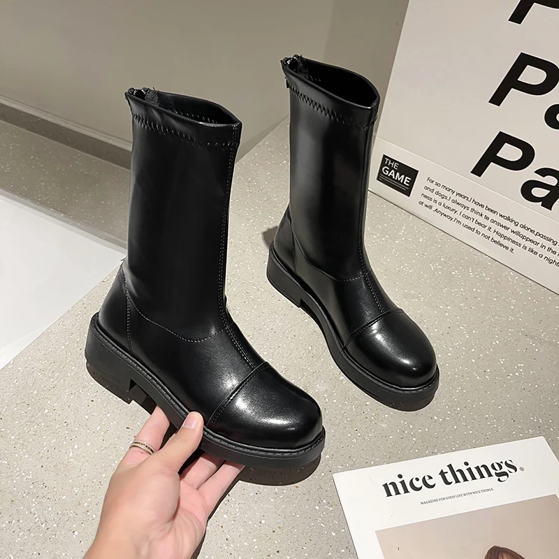 

2021 Autumn and Winter New Women's Nude Boots Brand Designer Women's Boots Round Toe Zipper Square Heel Short Boots Casual Boots