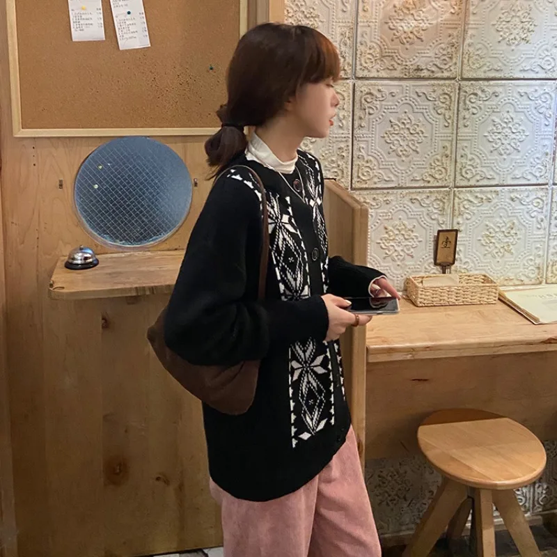 

Sakurada Kawashima Sweater 2021new Women's Ins Vintage Snowflake Rhombus Flower Color-Block Crew Neck Sweater Cardigan Women
