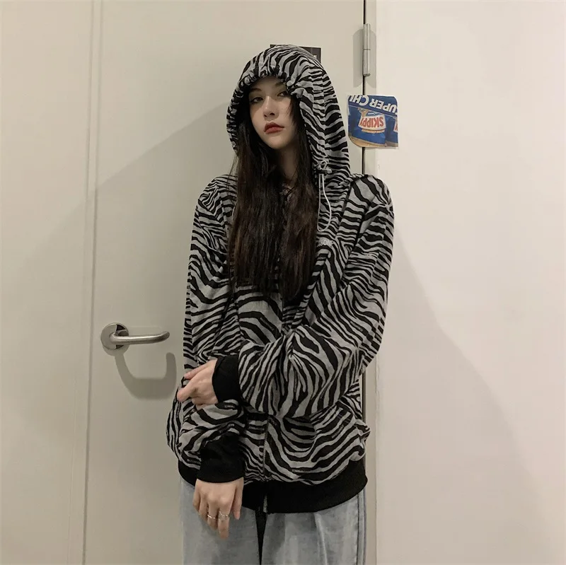 

Женская Осенняя толстовка с капюшоном и принтом зебры, модная осенняя одежда, женская верхняя одежда, шикарная свободная уличная одежда ...