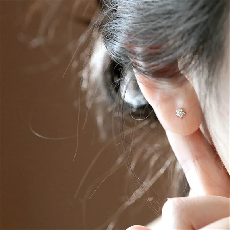 

925 Sterling Silver Plated 14k Gold Crystal Five-pointed Star Earrings Women Simple Fashion Wedding Jewelry Accessories