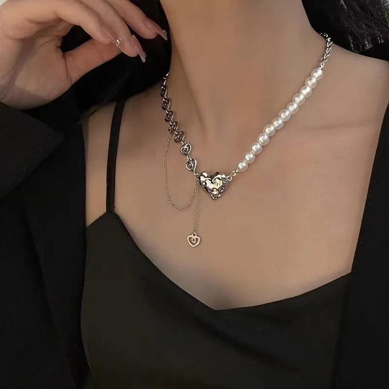 

Fashionable Tassel White Imitation Pearl Love Heart Shaped Asymmetric Pendant Necklace Women's Neck Clavicle Chain Jewelry Gifts