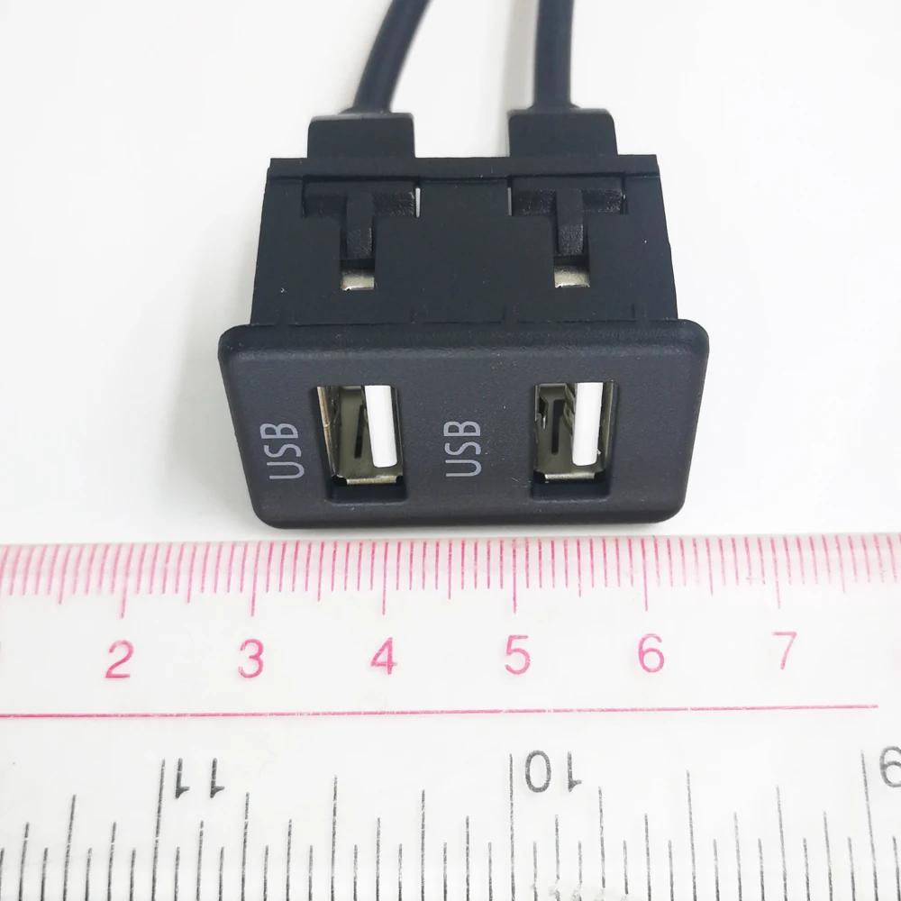 Biurlink 3 вида стилей автомобильное зарядное устройство Зарядка двойной USB разъем/AUX USB интерфейс порт для Nissan Teana Sylphy для телефона gps