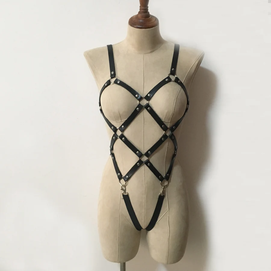 Фото 2019 Fashion Punk Goth Lingerie leather material harness Belts for Women Hot Suspenders Sexy Nightclub Bondage Аксессуары для 2019 Fashion Punk Goth Lingerie leather material harness Belts for Women Hot Suspenders Sexy Nightclub Bondage Аксессуары для