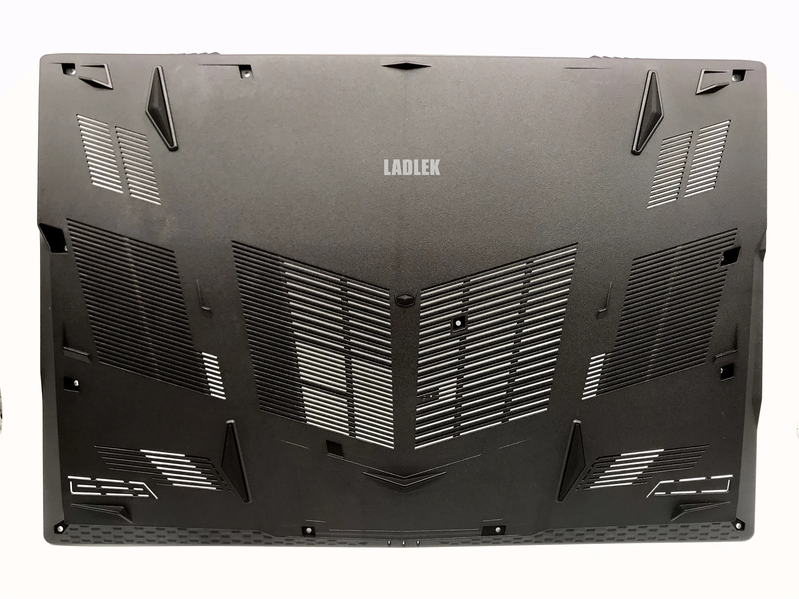 Bottom case Задняя крышка ЖК-дисплея/ободок/Упор для рук/нижний чехол для MSI GE73 Raider RGB 8RE/GE73 Raider RGB 8RF/GE73 Raider RGB/GE73VR 8RF Raider RGB - Цвет: Bottom case