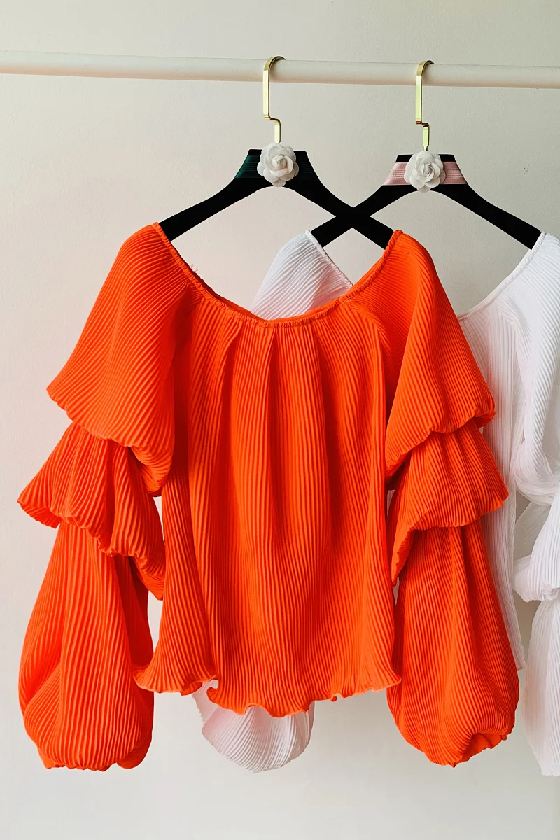 

Spring Women New Long Pleated Lantern Sleeve Chiffon Shirt Solid Color Slash Neck Blouse Lady Short All-match Top
