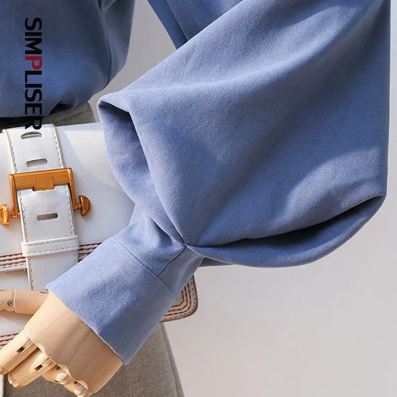 

Lantern Sleeve Women Blouses Loose Button Up Shirts Turn-down Collar Female Office Work Wear Tops High Quality Femme Blusas 2021