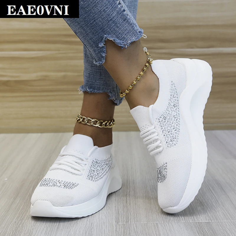 

Women's Sneaker 2021 New Mesh Fabric Breathable Women's Running Shoes Soft Soled Comfortable Outdoor Sneaker Hiking Shoes