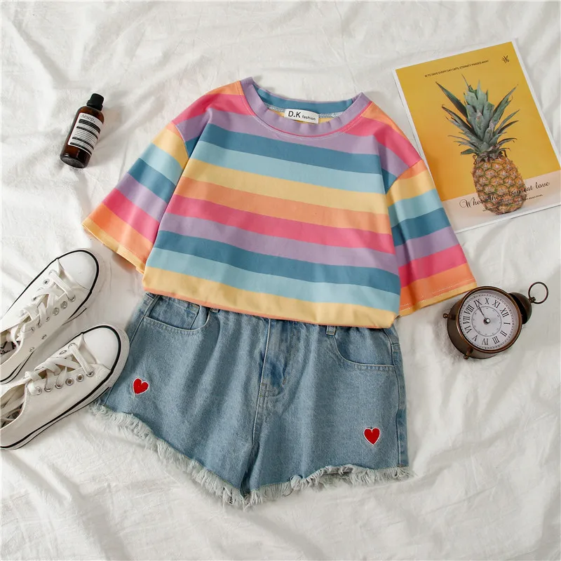 

2020 Summer New Ins Rainbow Stripe Tops Women Short Sleeve T-shirt Careful Machine Expose Navel Round Neck Short Tee Shirt