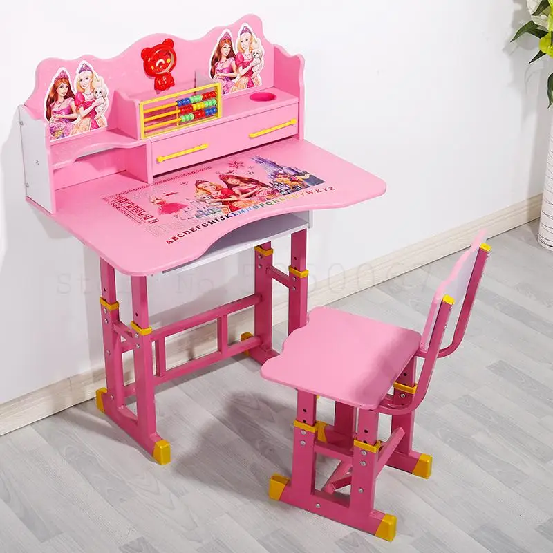 Дети учатся на столе ученики могут поднимать письменный стол детский сад Детские