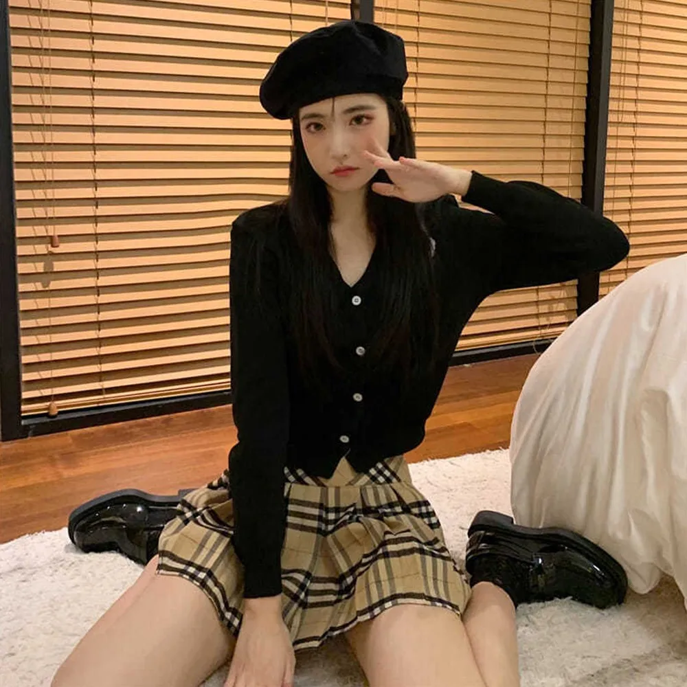 

Lady Top Blouse Sweater V-neck Women Breathable Casual Comfortable Knit