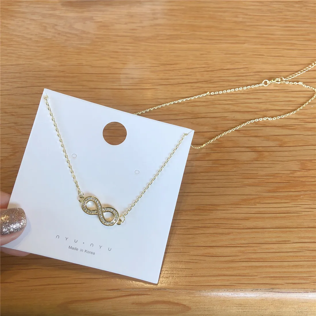 

Korean Fashion Ladies Retro Letter Circle Necklace Simple Temperament Micro-inlaid Zircon Necklace