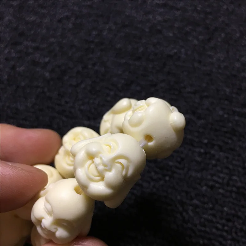 Счастливый Будда повезло браслет статуя современного искусства скульптура