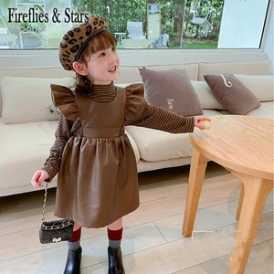 Демисезонное платье на подтяжках для девочек, детское платье из искусственной кожи, детский джемпер, юбка из искусственной кожи с рюшами и летающим рукавом от 1 до 7 лет